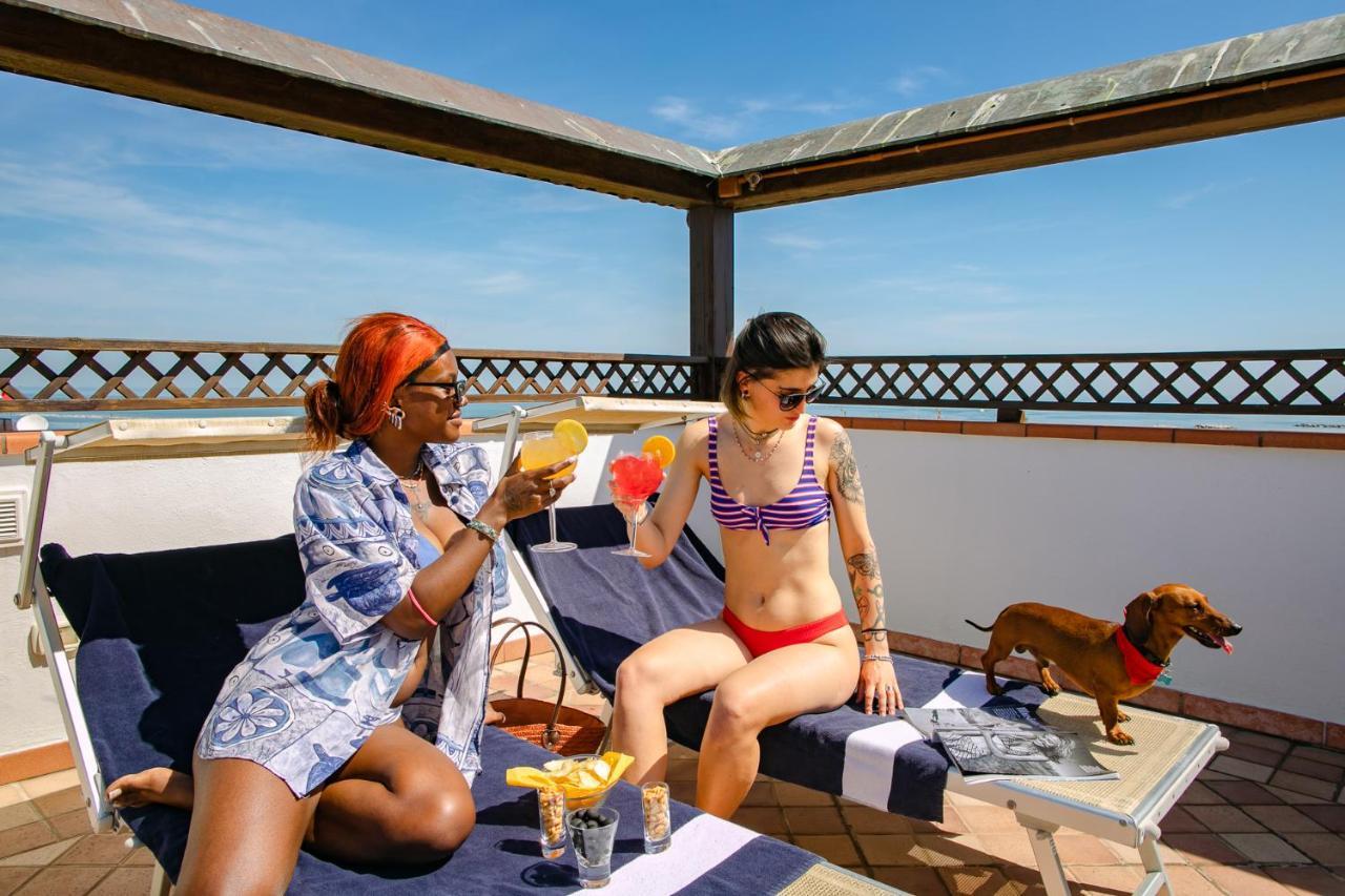 New Bristol Sport Hotel تْشيزيناتيكو المظهر الخارجي الصورة