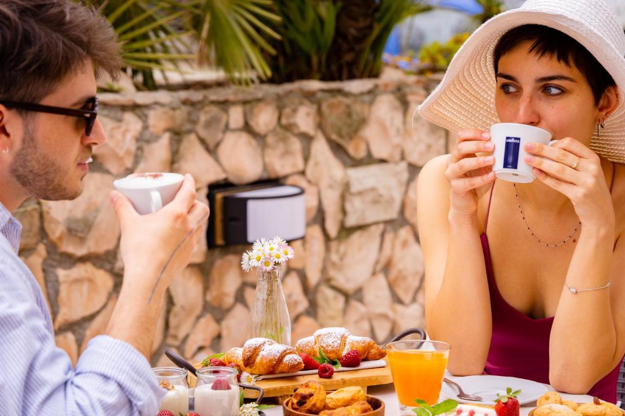 New Bristol Sport Hotel تْشيزيناتيكو المظهر الخارجي الصورة
